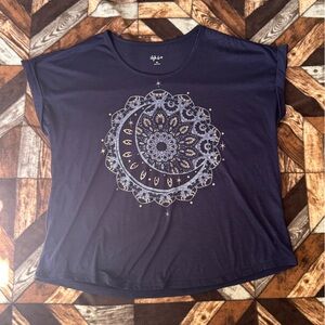 Style & Co. Navy Short Sleeve Tee with Crescent Mandala Print